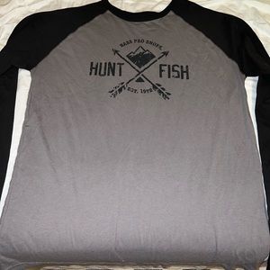 Hunt/Fish Bass Pro Shops size large